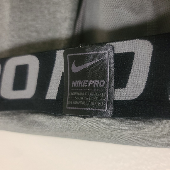 Nike Compression Pants - Picture 2 of 3